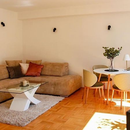 Nn Apartment Üsküp Dış mekan fotoğraf