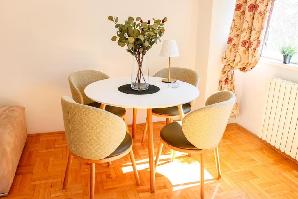 Nn Apartment Üsküp Dış mekan fotoğraf